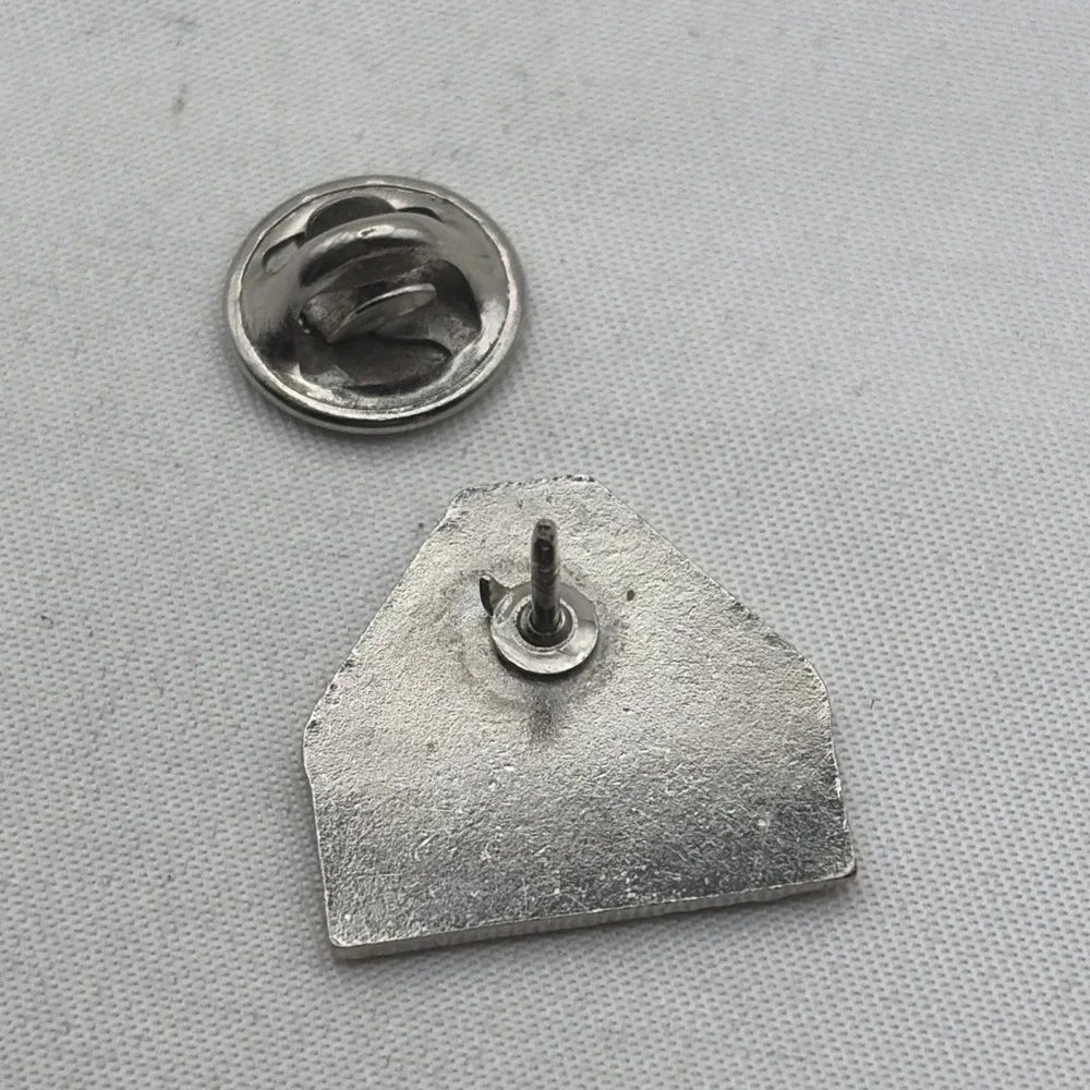 N/A pin has